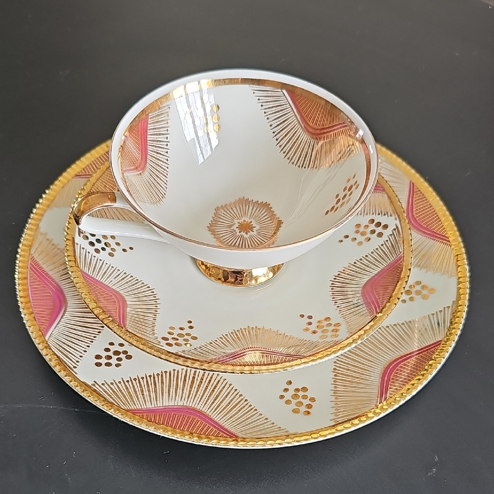 Antique Wallendorf German Elegant Gold and Pink Tea Set.